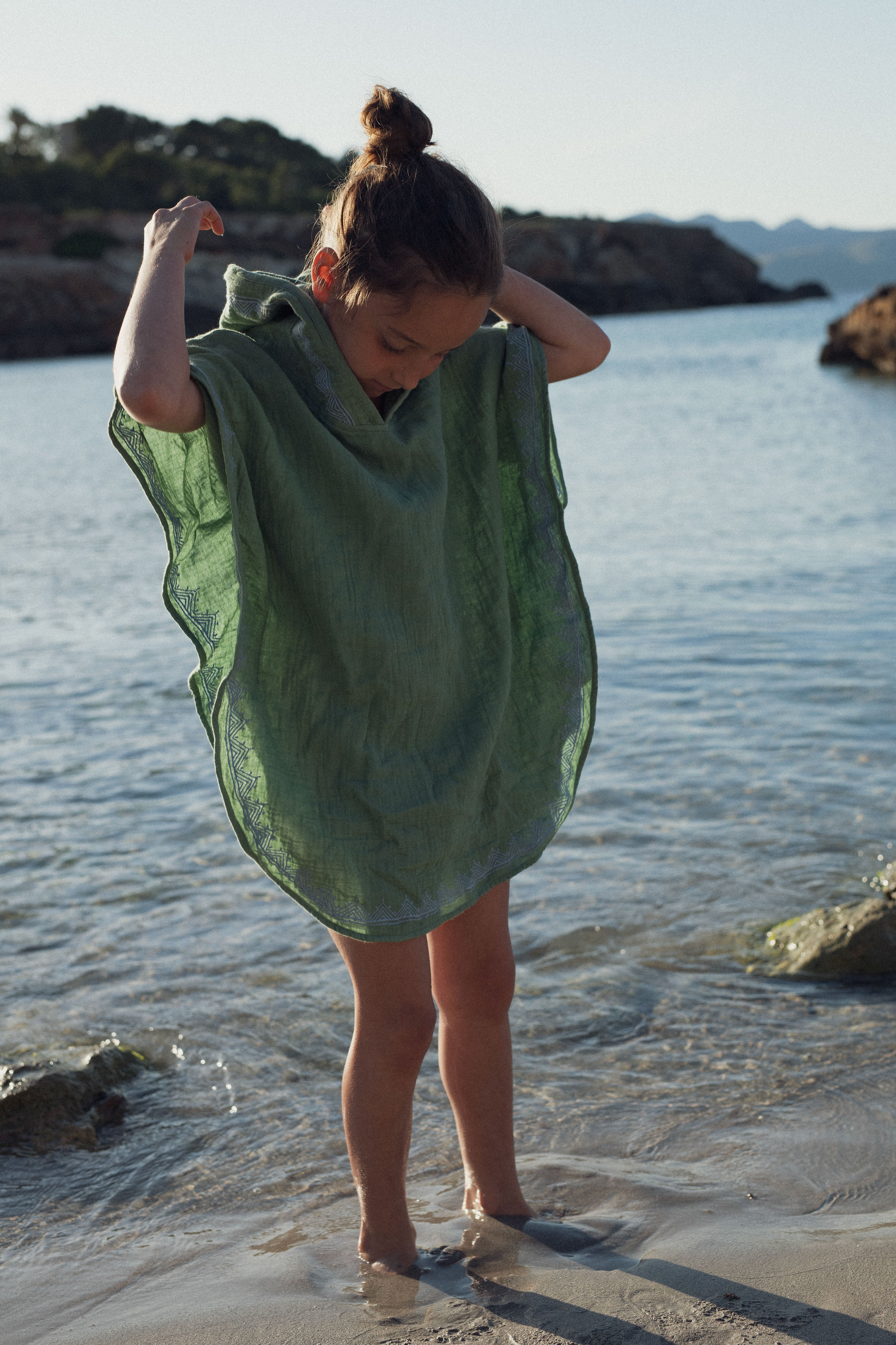 Caftan à capuche, sauge | HOODIE