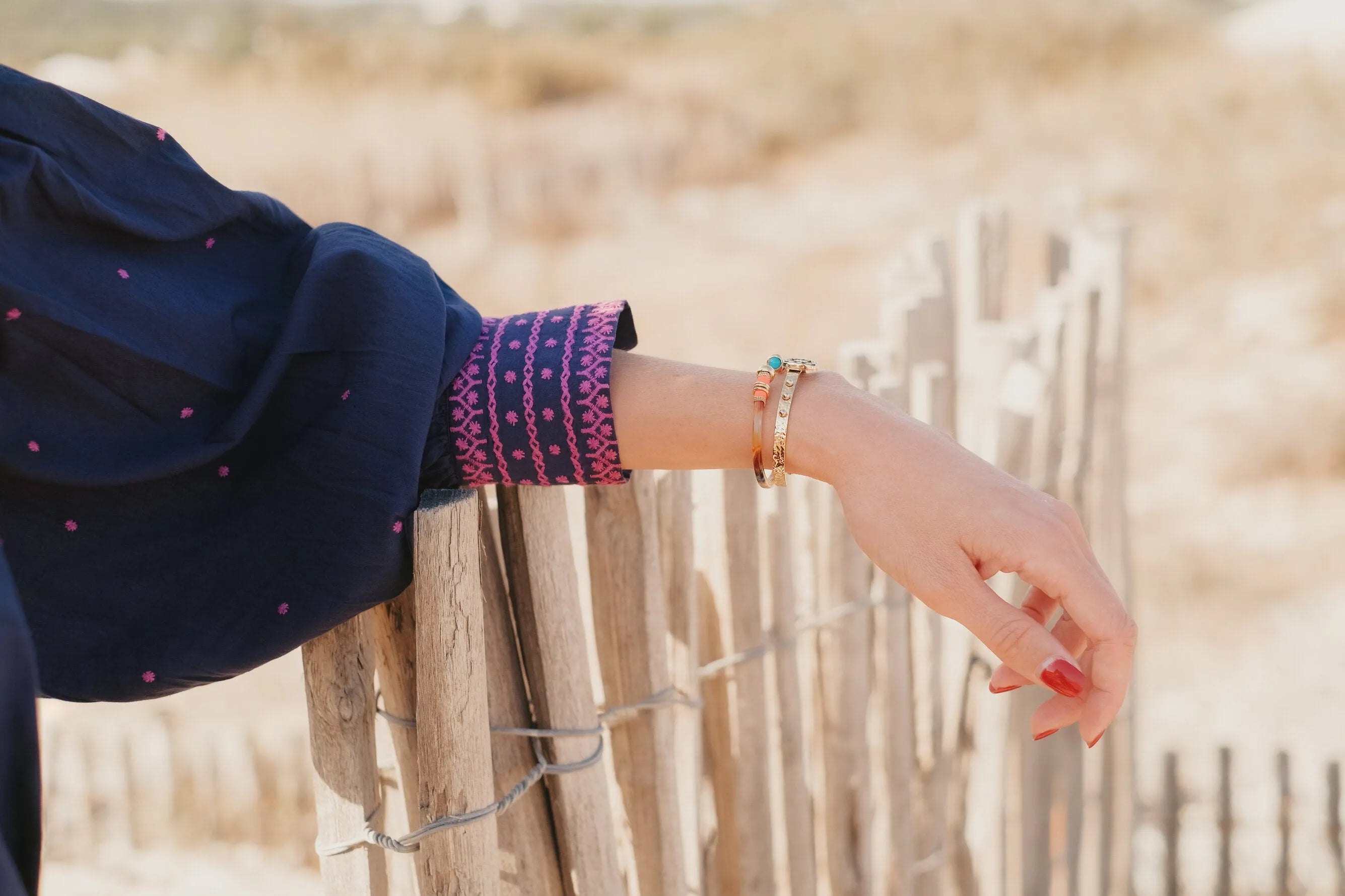 Robe de plage manches longues marine | SANTORIN - Lison Paris