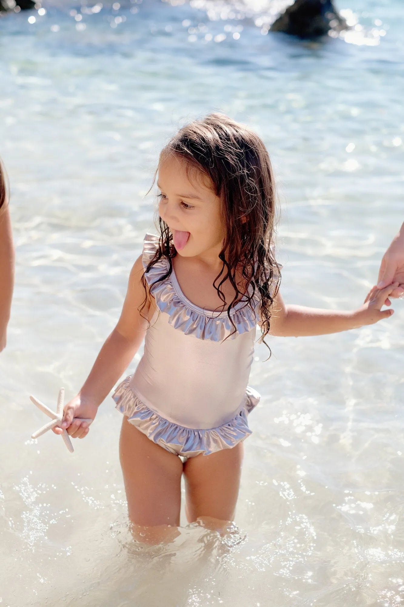 Maillot de bain fille, argent iridescent | VENUS - Lison Paris