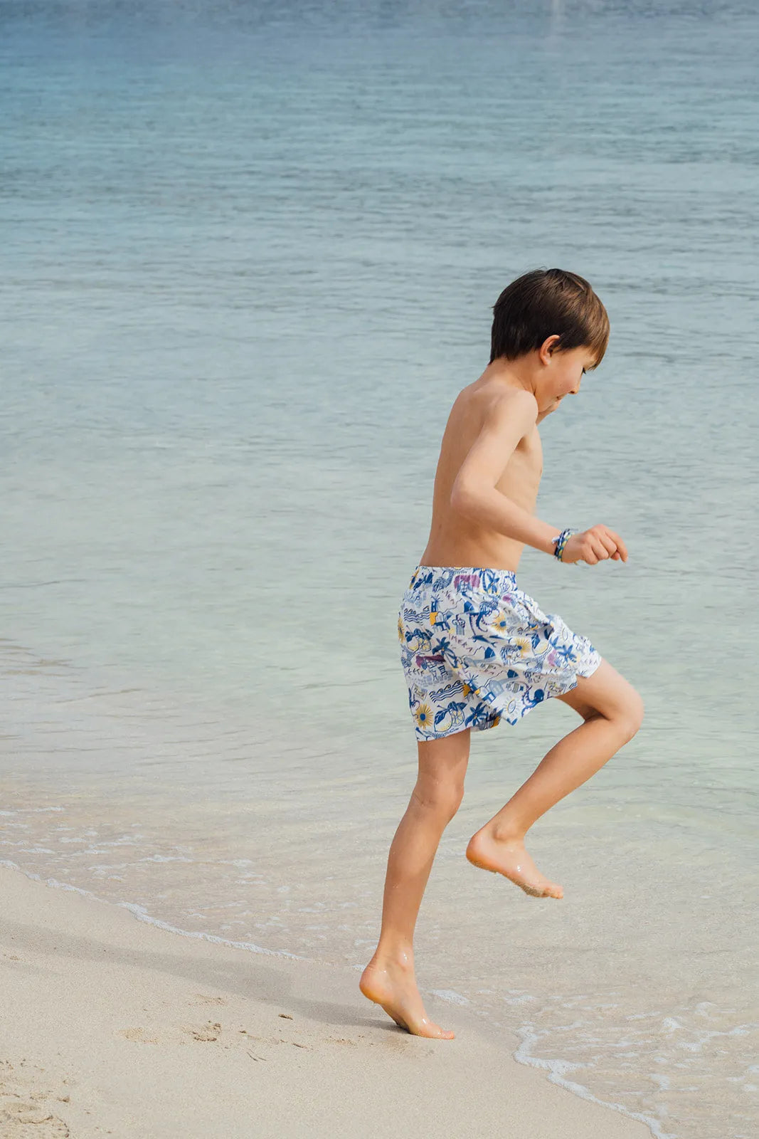 Short de bain garçon, imprimé grec | PAROS - Lison Paris